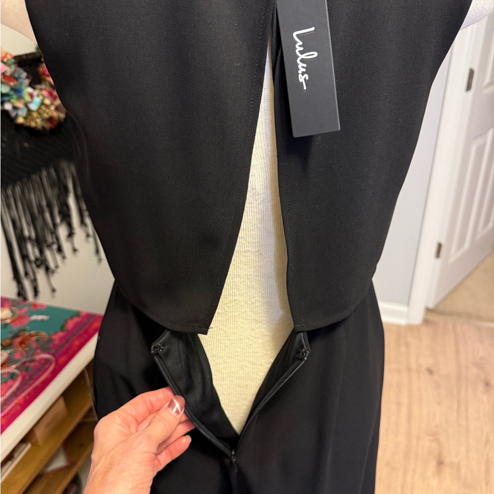NWT Lulu’s Elegant Black Jumpsuit - Small - Picture 8 of 10